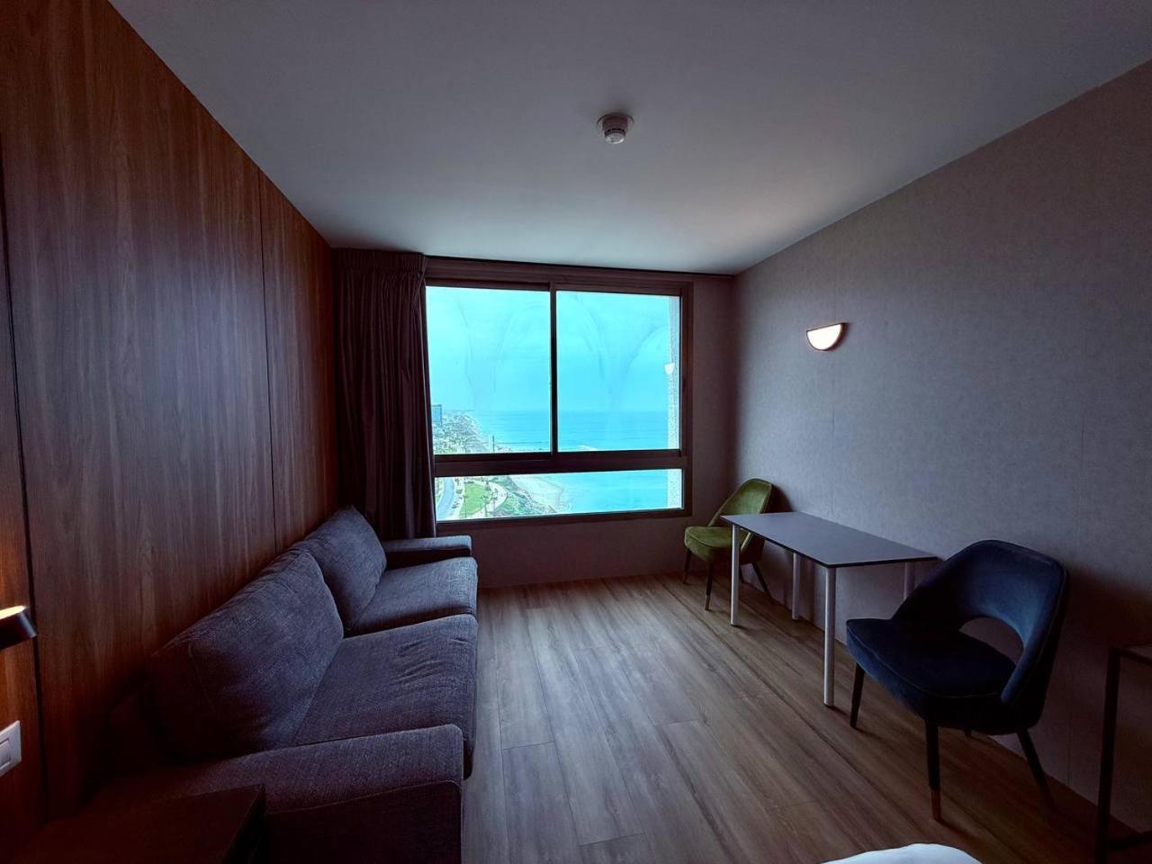 C Tower Apartments Netanya Exterior foto